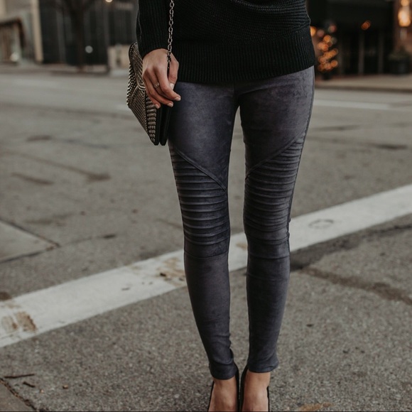 CLEARANCE-FIRM‼️Faux Suede Leggings - Picture 3 of 8